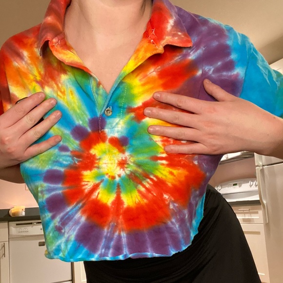 Cropped Tye Dye Polo - Picture 2 of 4